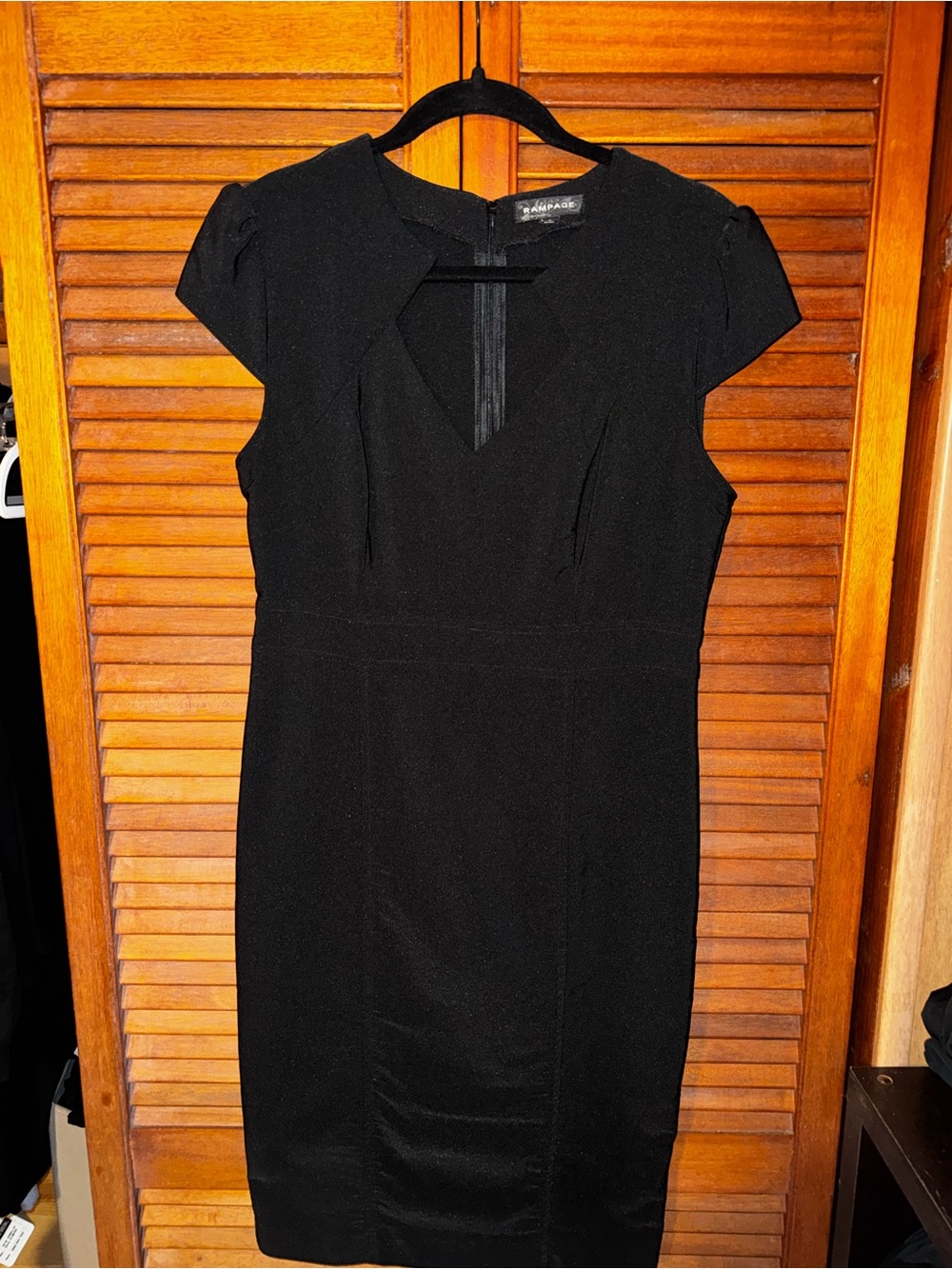 Moda International Black Cap-Sleeve Midi Sheath Dress